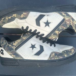 Vintage Converse Weapon